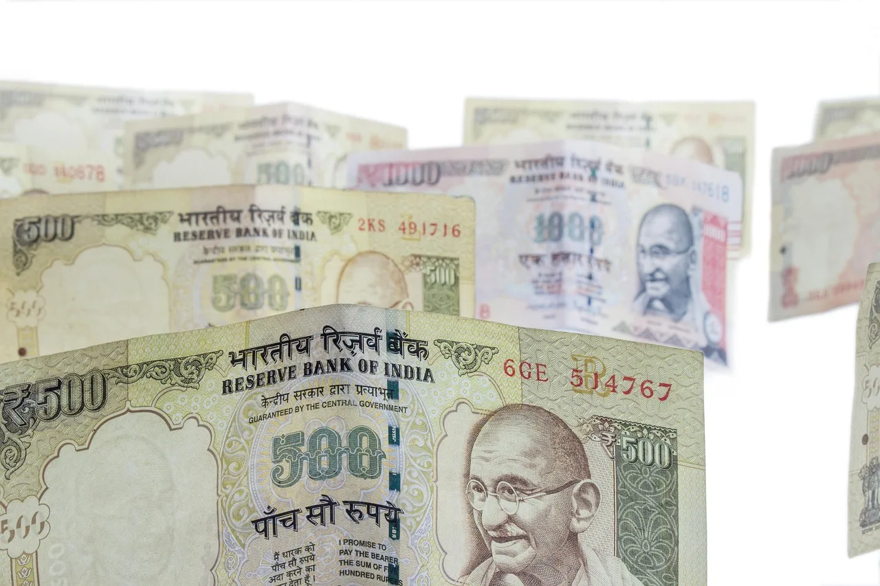 money, moneycity, 500, 1000, rupees, notes, cash, income, management, expense, paper, economic, spend, tax, commerce, wealth, indian, monetary, reserve, banknote, economy, finance, profit, hundred, bill, asian, currency, investment, tender, price, lottery, financial, value, five, exchange, gandhi, success, saving, rupees, rupees, lottery, lottery, lottery, lottery, lottery, gandhi. Startup budget: four kinds of spending inside one number and how to size your own