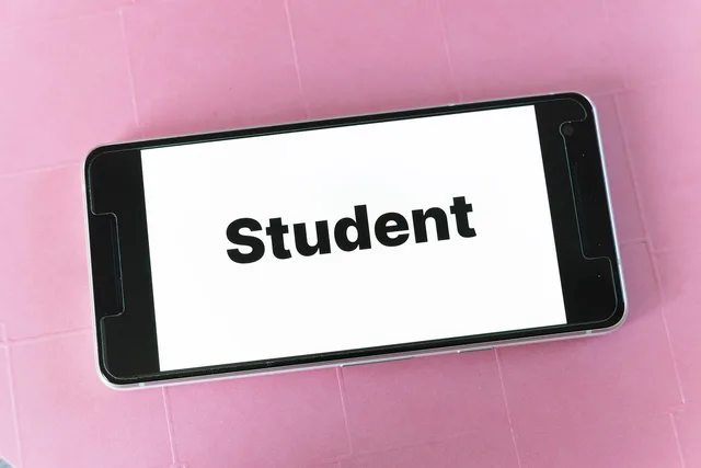 mockup, screen, smartphone, website, blog, word, college student, technology, university, college, to learn, institute, scientifically, inquiring, studying, party, library, study, students, campus. Which pressures shape a students' venture: permission, calendar, contracts