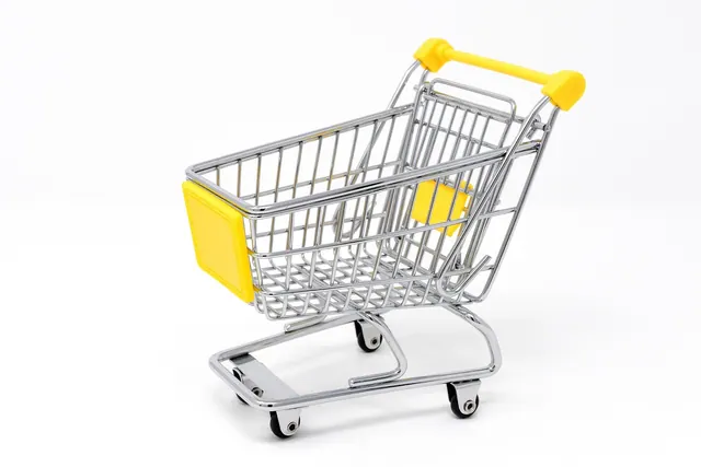 shopping venture, shopping, purchasing, sweets, shopping cart, trolley, grocery list, food, list, shopping trolleys, supermarket, transport, shopping basket, bikes, metal, business. What separates the strong ideas for women examples from the weak