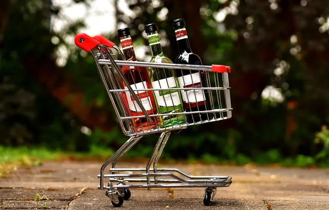 shopping venture, wine bottles, shopping, sale, business, purchasing, market, alcohol, beverages. Local service ideas trends 2027: guide and criteria