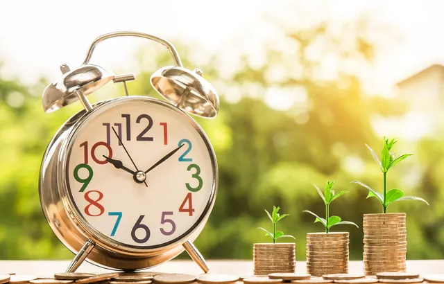 clock, money, growth, grow, time, time management, financial management, concept, idea, finance, business, success, financial, cash, currency, investment, banking, wealth, coins, e